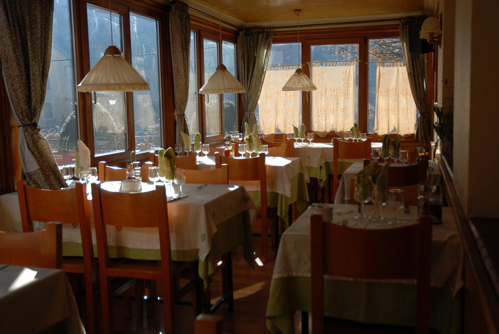Hotel Europa Les Extérieur photo